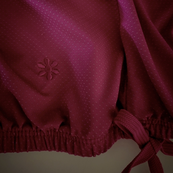 Old Navy Racer-Back Athletic Top - Picture 3 of 4